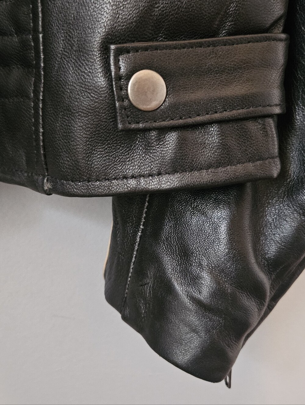 Vintage Marlboro Black Leather Racing Jacket Size L Large Embellished W Patches - Picture 13 of 16